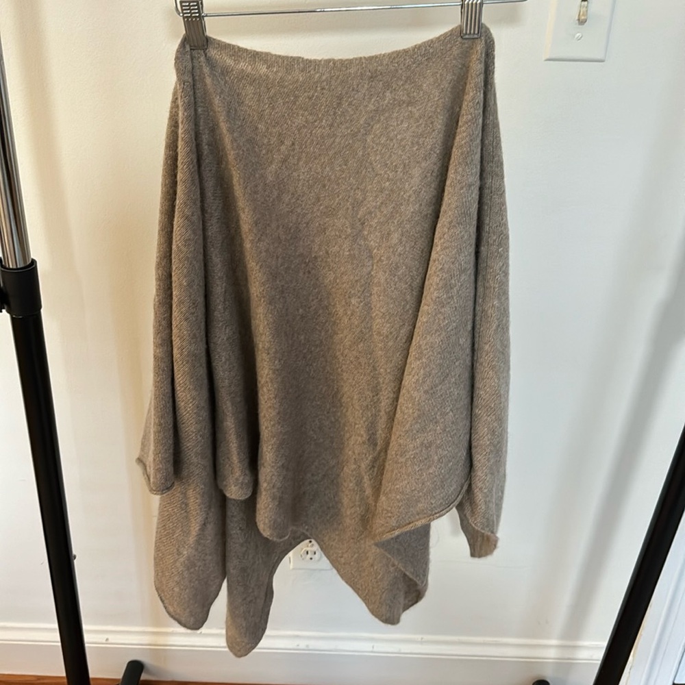 OS. White and Warren cashmere shawl.